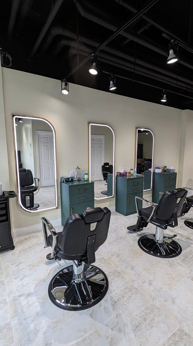 Meera beauty salon interior